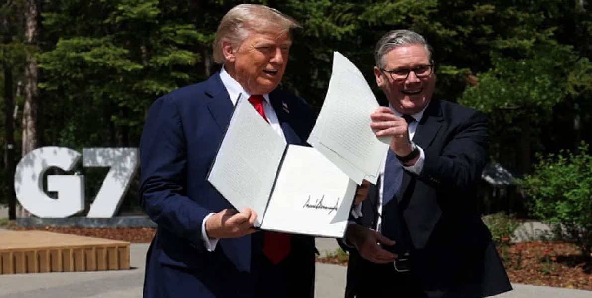 Premierul Starmer, sătul de Trump și Putin: Prețuri mari la energie