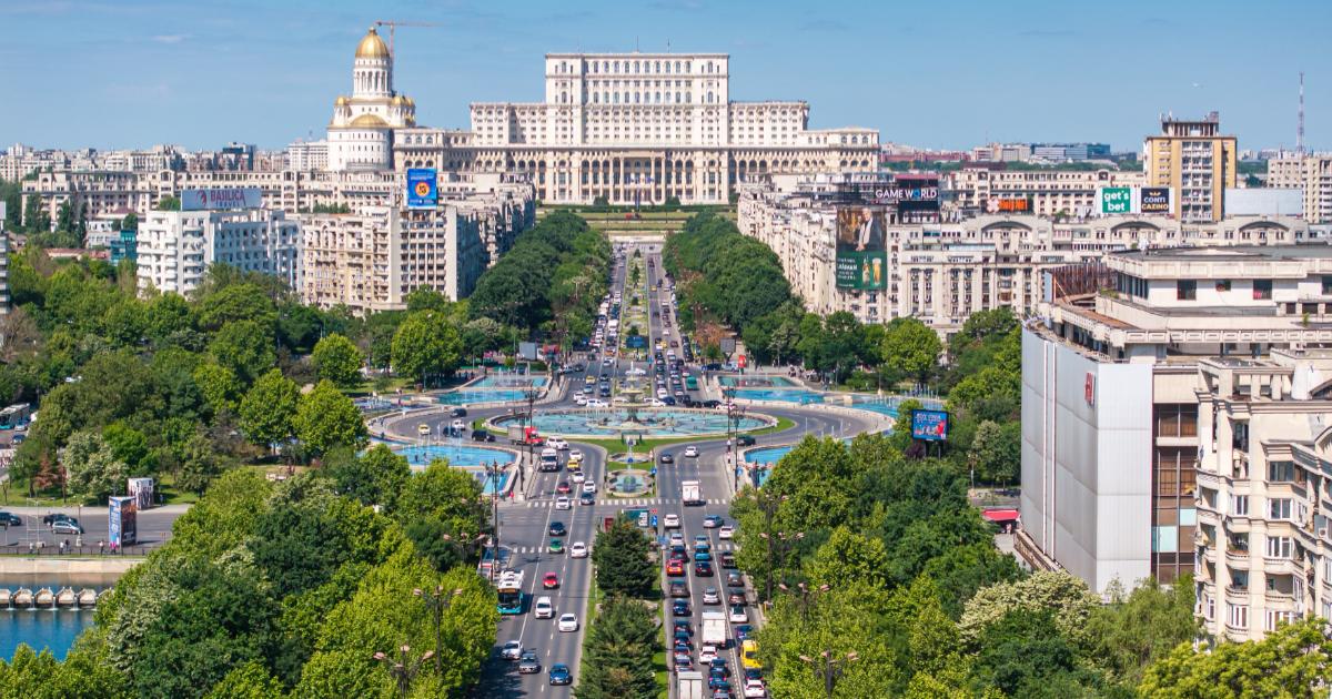 Bucureștiul a fost recent inclus în recomandările publicate de surse britanice ca destinație ideală pentru o escapadă de weekend, fiind apreciat pentru accesibilitatea și diversitatea sa culturală