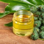 Uleiul de ricin: Minune sau mit? Ce spun studiile științifice