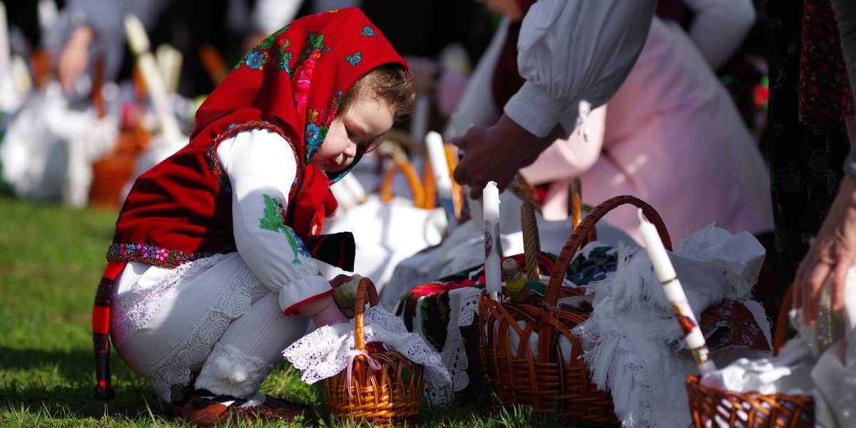 Vinerea Mare, zi de adâncă reflecție pentru creștini, aduce cu sine o serie de restricții și tradiții specifice, marcând momentul crucificării lui IISUS HRISTOS