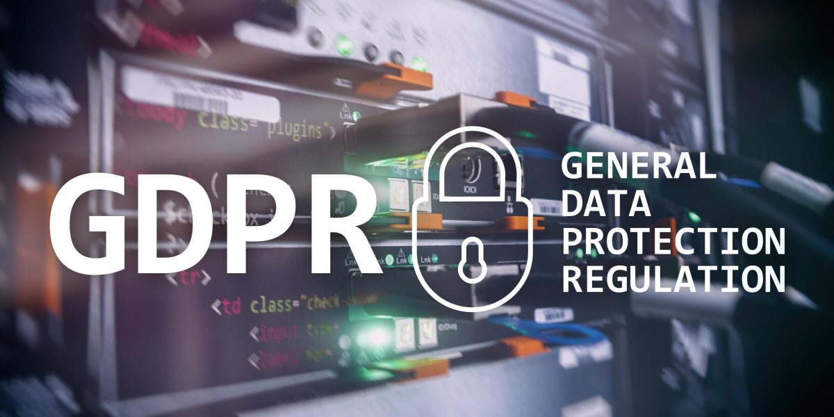 LinkedIn, acuzată: GDPR, ascuns după un abonament plătit