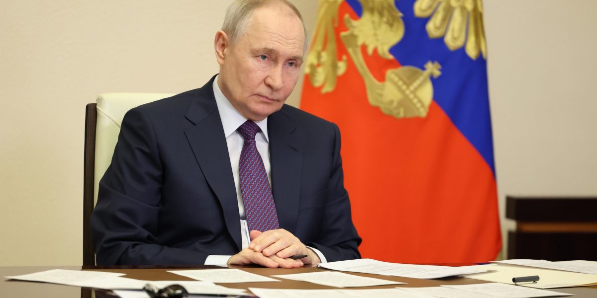 Putin simplifică pașapoartele rusești în Transnistria. Reacția Maiăi Sandu