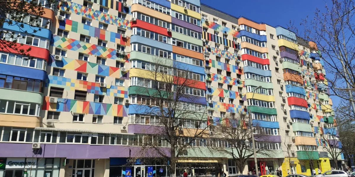 Apartament cu probleme: Ce sancțiuni riscă proprietarii restantieri