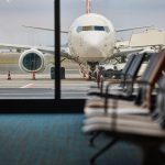 Companiile aeriene schimbă regulile: taxe mai mari, despăgubiri mai mici