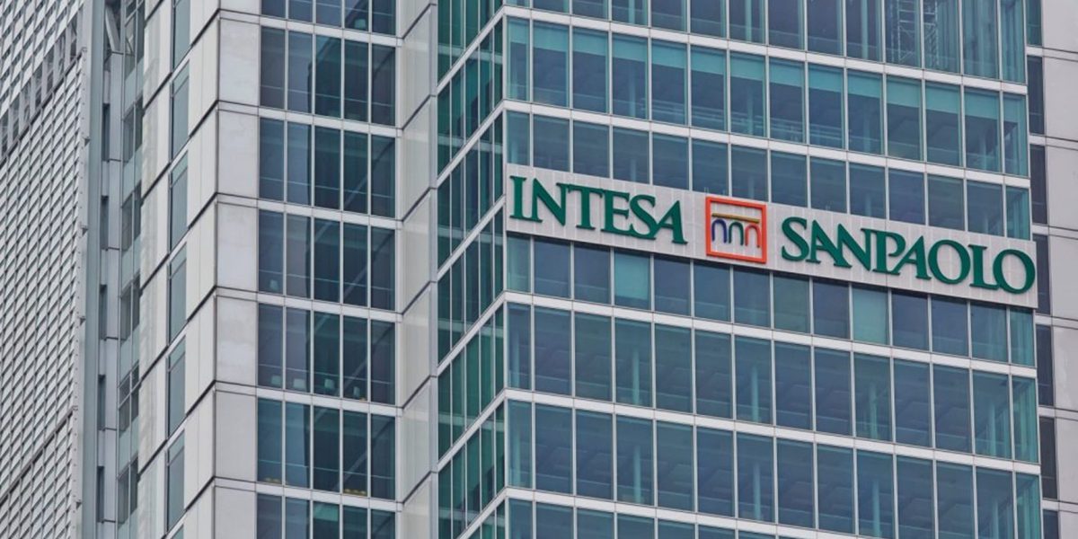 Intesa Sanpaolo a raportat profituri de 2,8 miliarde euro în prima parte din 2026