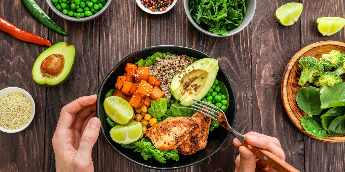 Proteinele-minune: Ce alimente recomandă medicii pentru masă musculară
