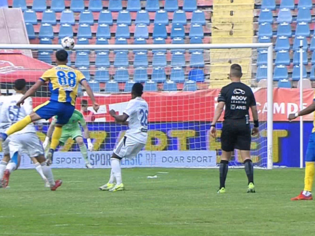 Botoșani – Petrolul, 1-1 la pauză: Mailat, egalare de la punctul cu var