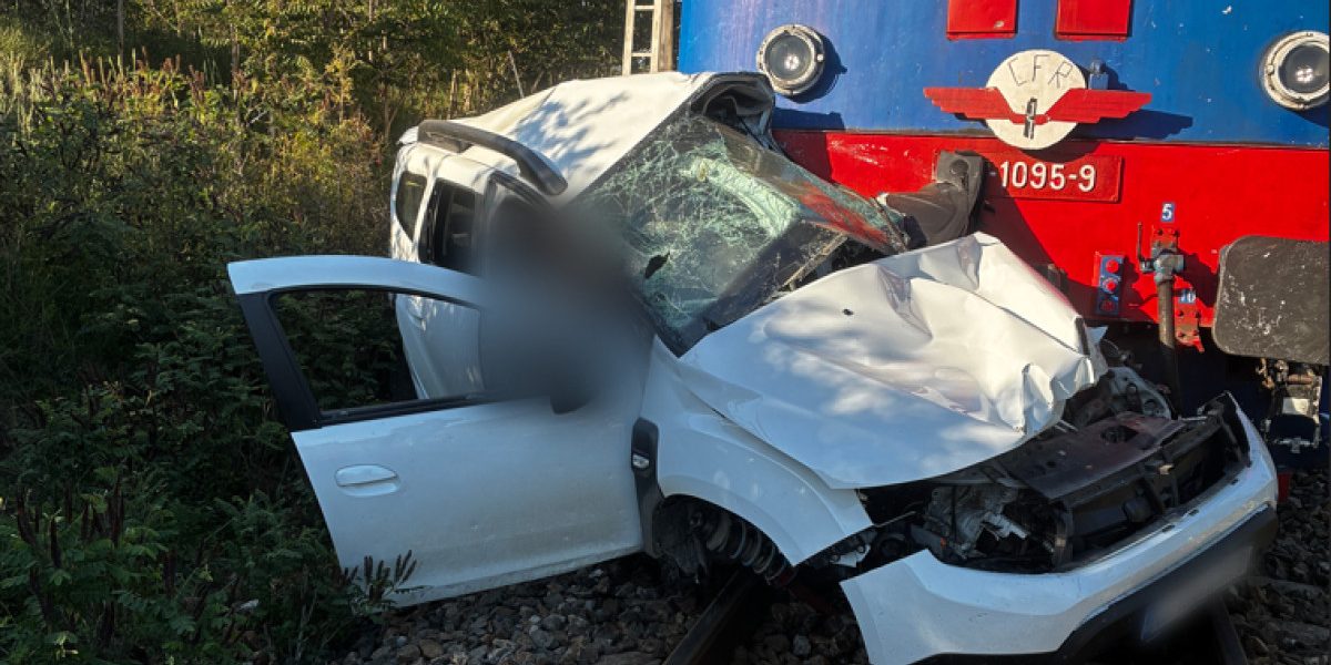 Accident TERIBIL la Oradea: Două persoane au murit, spulberate de tren