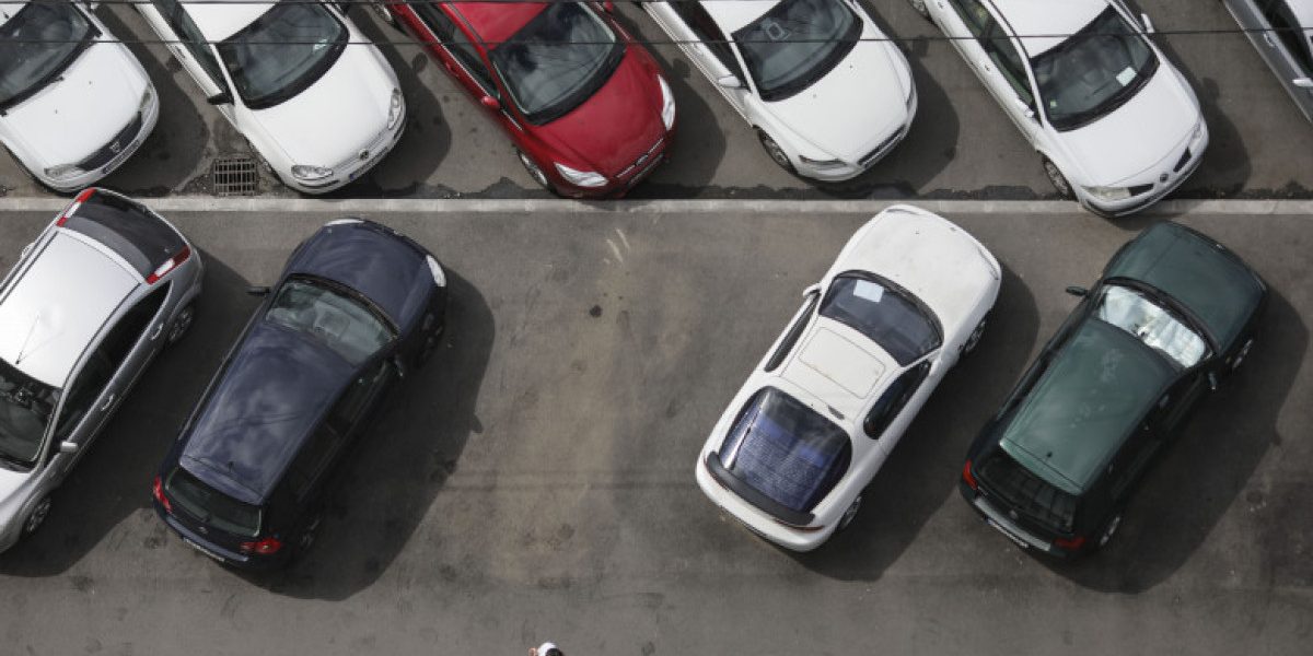 Șoferii de hibride, TAXAȚI în București! Libertăți pierdute și pentru jurnaliști