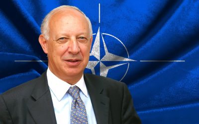 Rușii, nervoși, caută ieșirea din criză: Discuții despre un compromis