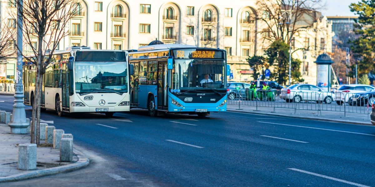 Cum cumperi bilet STB prin SMS: Numărul la care trimiți mesajul