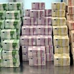 Criza Politică: Miliarde de euro în România, Negocieri Fierbinți pentru 2027