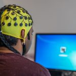 American angajat de China: Dezvoltă interfața creier-computer pentru armată