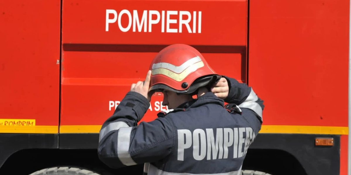 Incendiu la trenul Baia Mare-București Nord: 120 de pasageri, evacuați