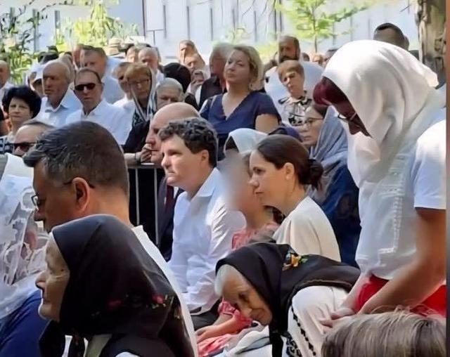 Nicușor Dan: Libertatea religioasă, esențială într-o societate matură