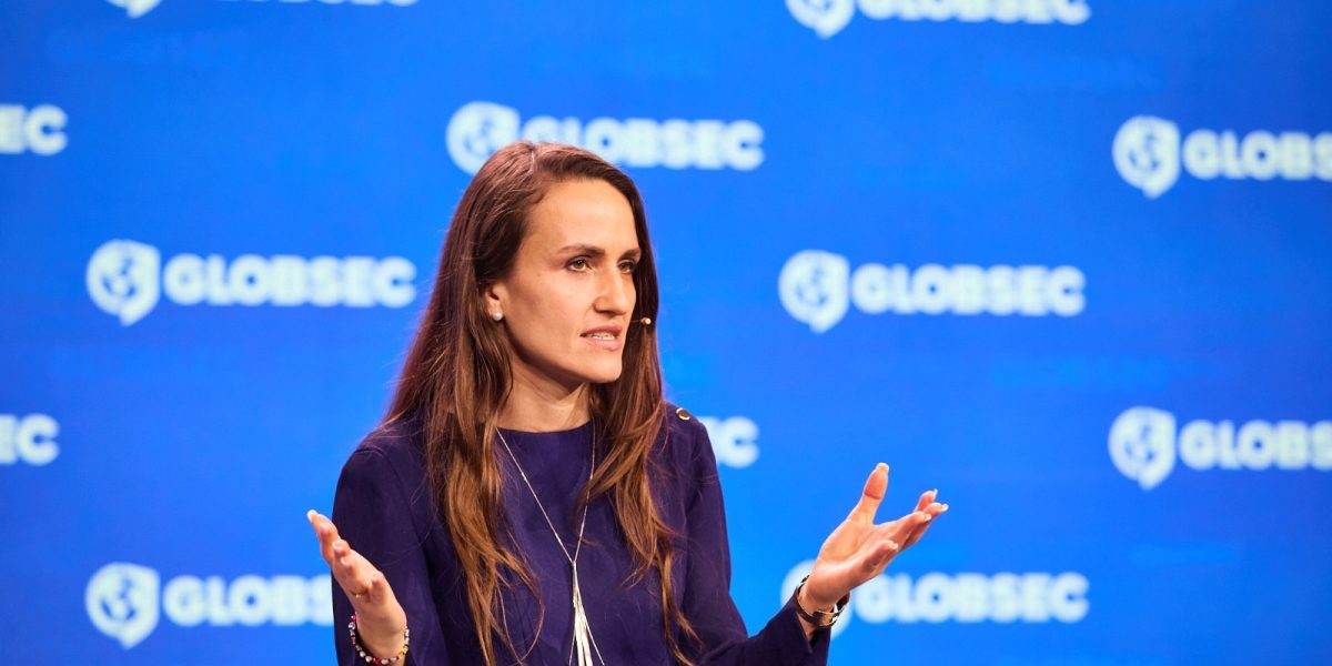 Oana Țoiu la Praga: România, despre securitate și cooperare regională