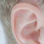 Auzul copiilor din Bihor, verificat de medici. Hipoacuzia, riscul ignorării