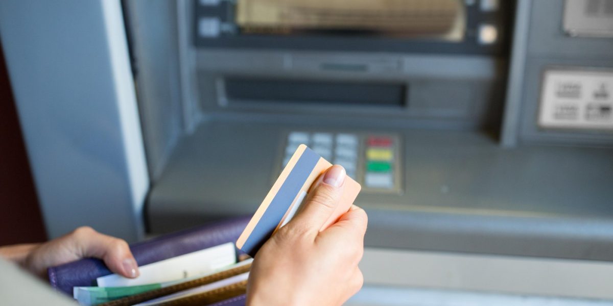 Bancomate sub lupa ANAF: Ce tranzacții în România te pun pe lista neagră