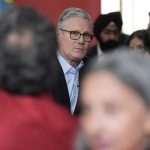 Starmer, după DEZASTRUL electoral: Nu demisionează pentru a evita haosul