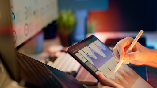 Transformare Digitală: Ce Prioritizează Managerii de Producție în 2024?