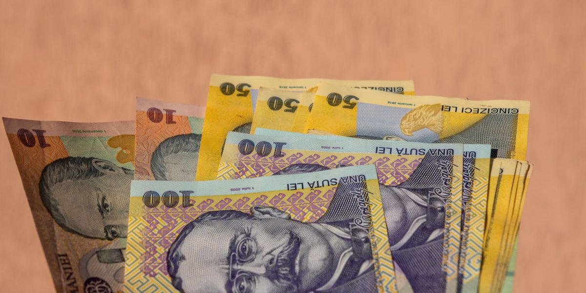 Românii plătesc MAI MULT pentru vechime la pensie din 1 iulie 2026