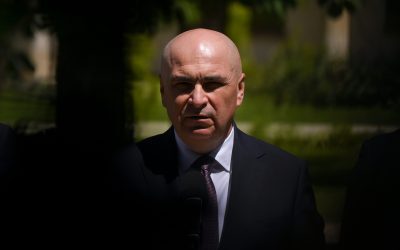 Coaliția, dinamitată de minciuni și pierderea încrederii