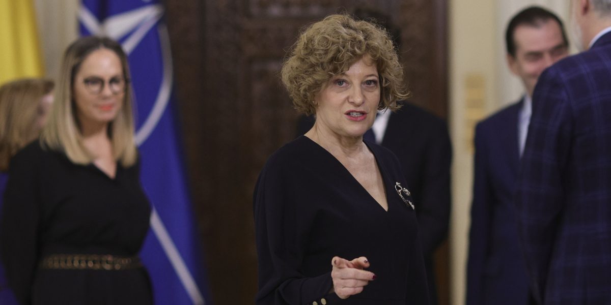 Oana Gheorghiu: Clipă decisivă în încredere. Sunt alături de Bolojan.