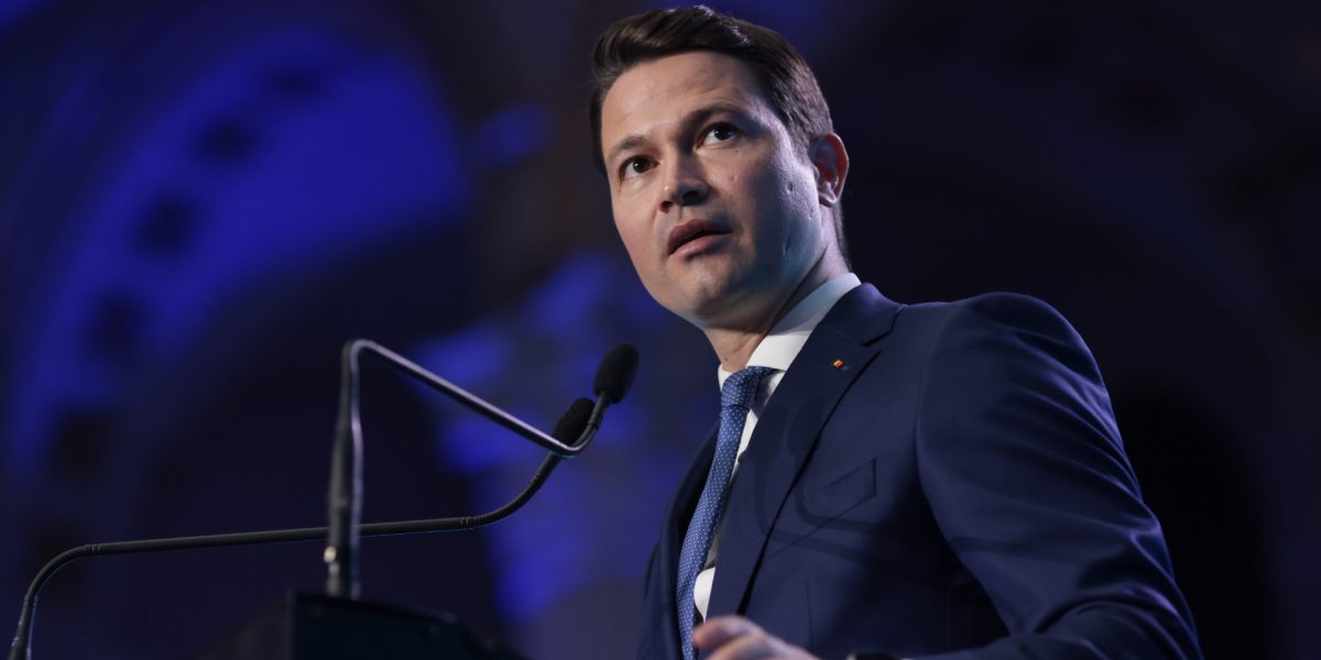 Sighiartău: PNL îi exclude pe votanții Guvernului Veștea