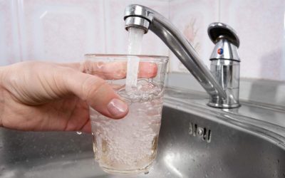 Apă potabilă, demență: Un nou risc major pentru sănătate