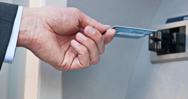 DIICOT Pitești și bulgarii au anihilat rețeaua de clone de carduri