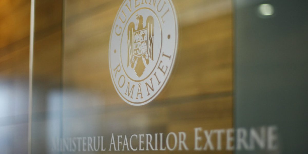 Angajată MAE, 15 ani salarii ilegale. Recunoaște! Cât e prejudiciul