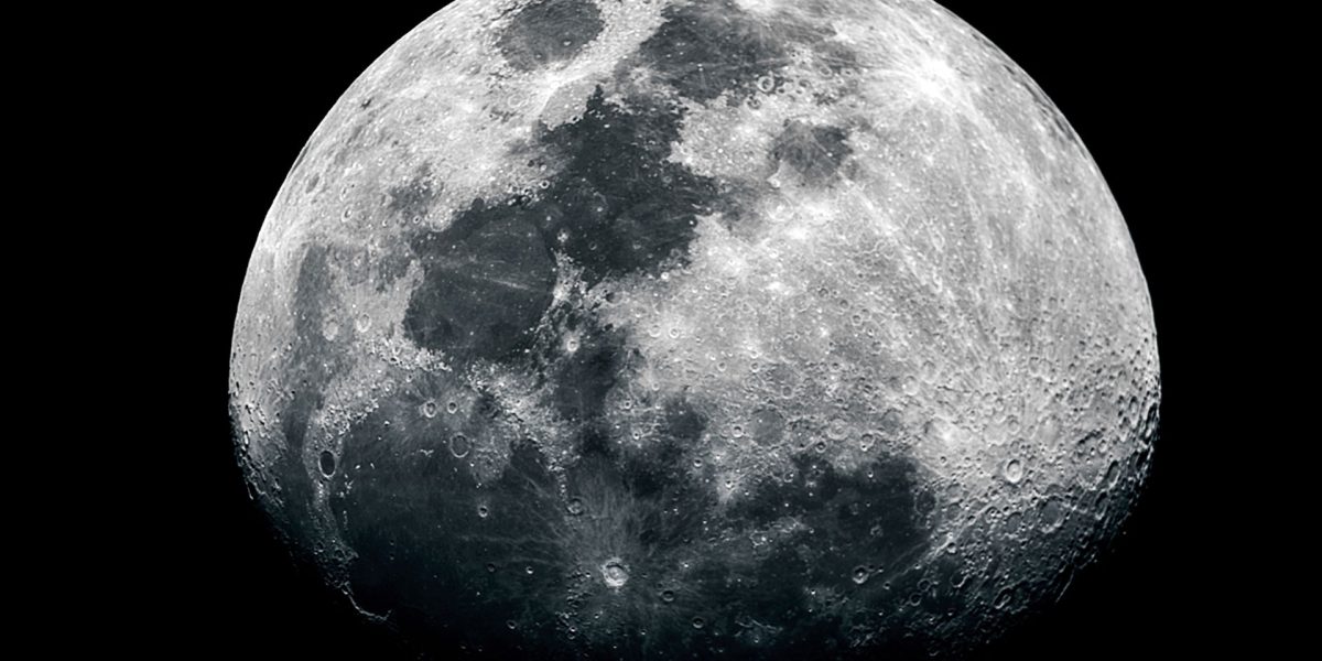 Telescop X-RAY: Lumina ascunsă a Lunii, acum dezvăluită