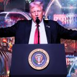 Trump face MMA la Casa Albă. Cât costă spectacolul