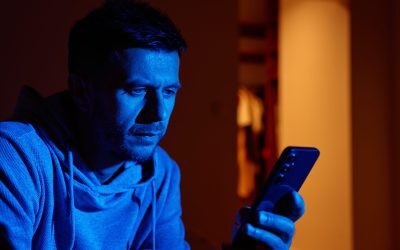 Lumina albastră, mincinoasă: Insomnia are alt vinovat