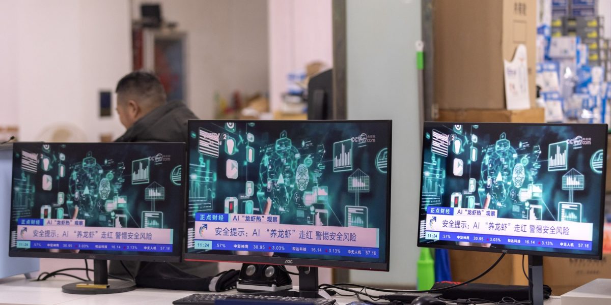 AI Înlocuiește Munca? China Mizează Tot pe Inteligență Artificială