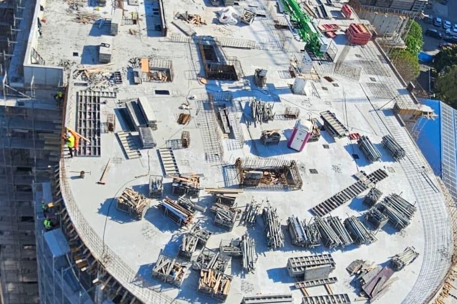 Constructorul spitalului „Mama și Copilul” a dat în judecată CJ Constanța