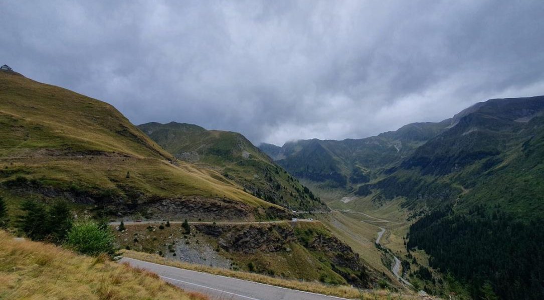 Transfăgărășan, printre cele mai bune drumuri electrice din lume
