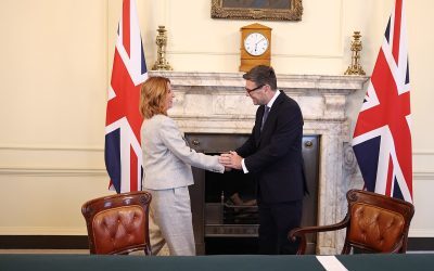 Burnham, scandal în Regat: Primul cabinet, sub foc!