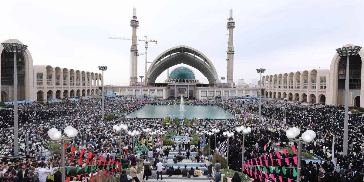 Iran: Ceremonii de șase zile pentru Khamenei, la 4 luni de la moarte
