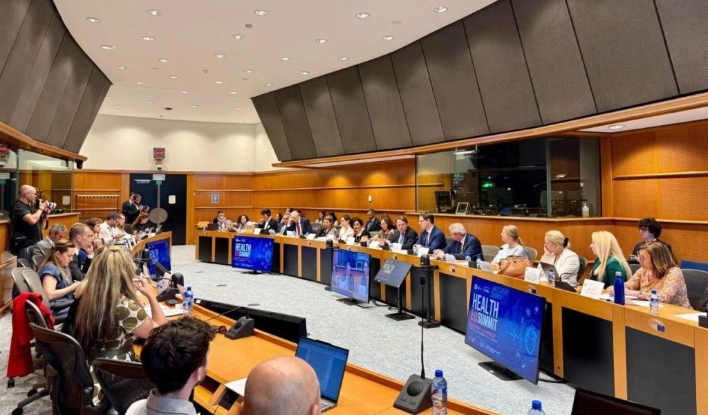 Negrescu: Sănătatea, urgență: investiție, nu cheltuială