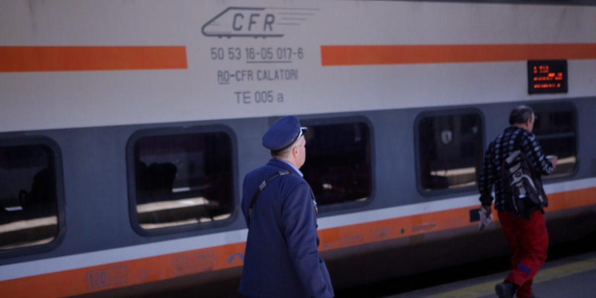 Miruță trage SECTE: 65% din trenuri sufocă, directorul CFR la minister