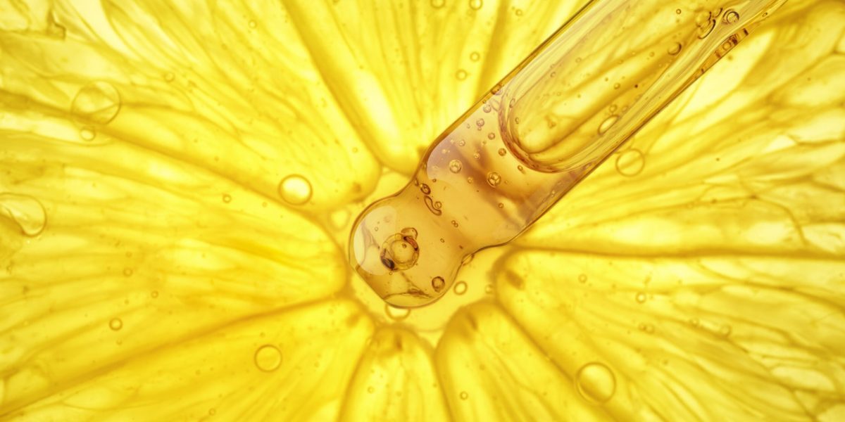 Vitamina C vs crema solară: verdictul dermatologilor
