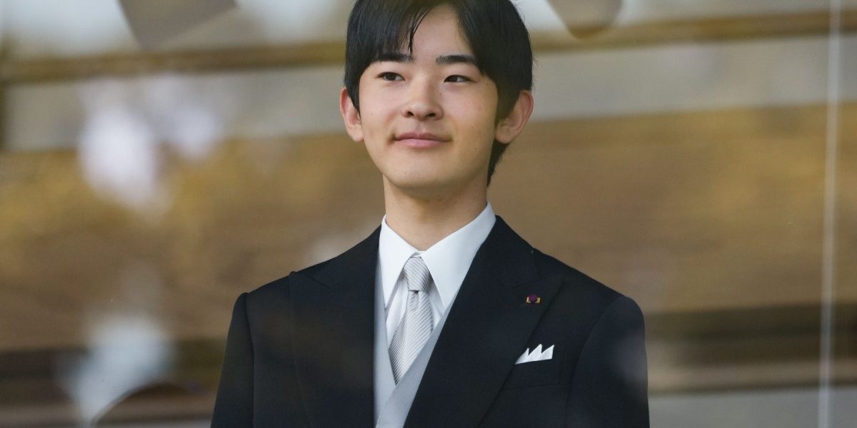 Japonia: Tronul Crizantemei rămâne al bărbaților