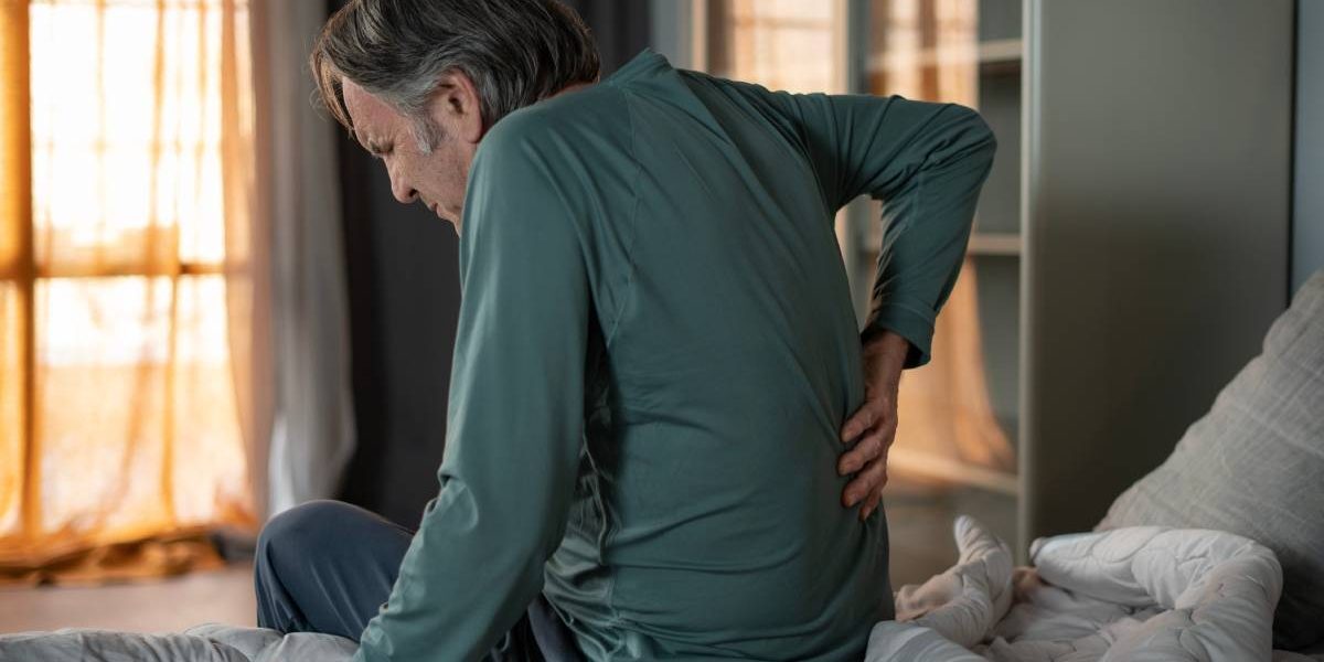 Hernia de disc: de la simptome la leac – evităm sedentarismul