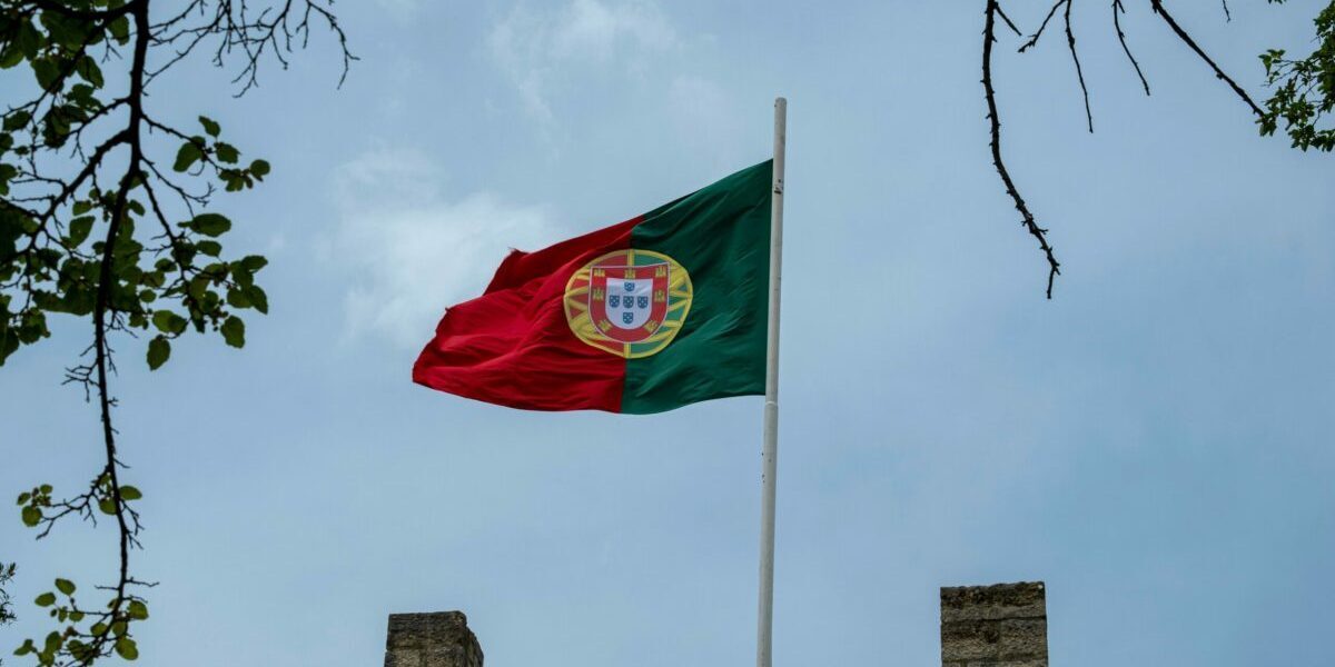 Portugalia frânează AI-ul medical, UE are primul stat ghid