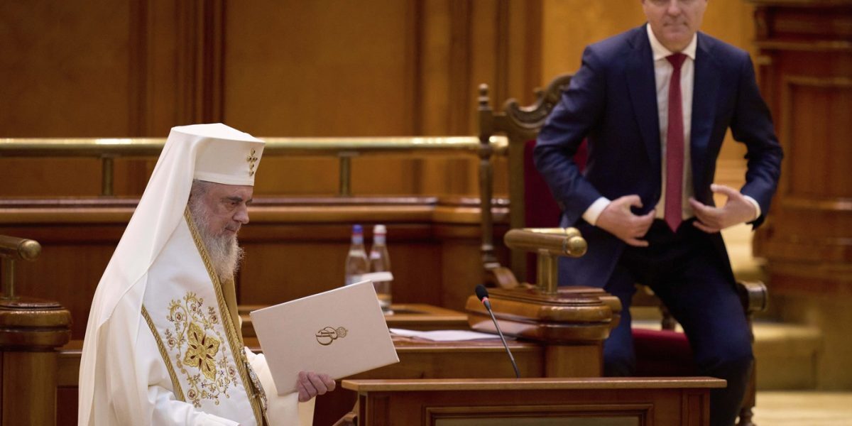 Senatorul ne lămurește: Președintele nu ne-a făcut extremiști