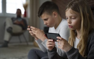Europa impune restricții dure pentru copiii pe rețelele sociale