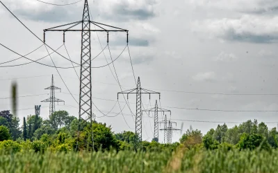 Comisia vrea electricitate ieftină: 100 miliarde euro pentru a renunța la gaz