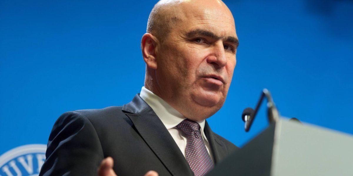 Bolojan: Fără lege salarizare, România riscă derapaj