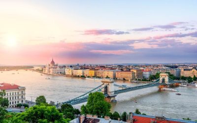 Cernavodă: Două barje scufundate pentru salvarea apei la centrală